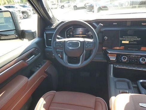 New 2026 GMC Sierra 2500 Denali Ultimate image 14