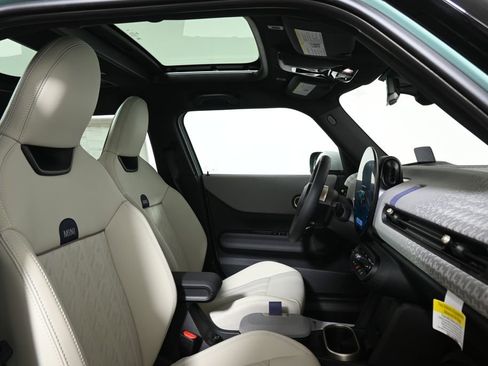 Used 2026 MINI Cooper S image 21