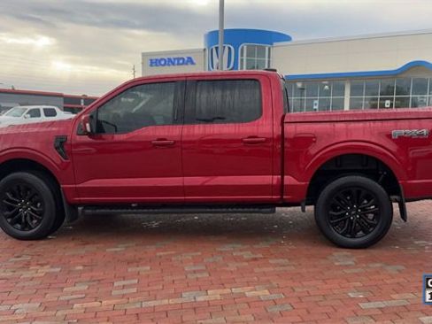 Used 2024 Ford F150 Lariat w/ FX4 Off-Road Package image 8