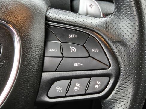 Used 2024 Dodge Durango GT image 17