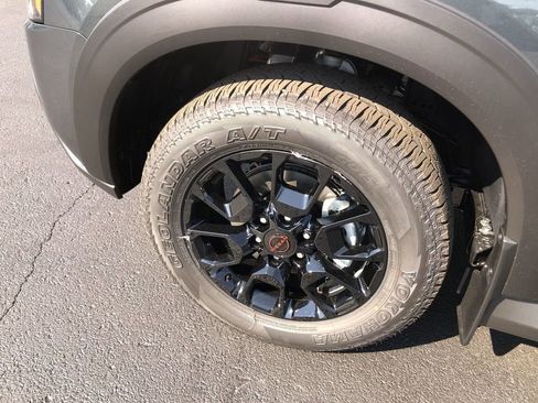 New 2026 Nissan Armada PRO-4X w/ Captain's Chari Seat Package image 10