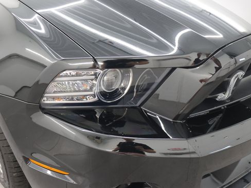 Used 2014 Ford Mustang Shelby GT500 RWD image 21