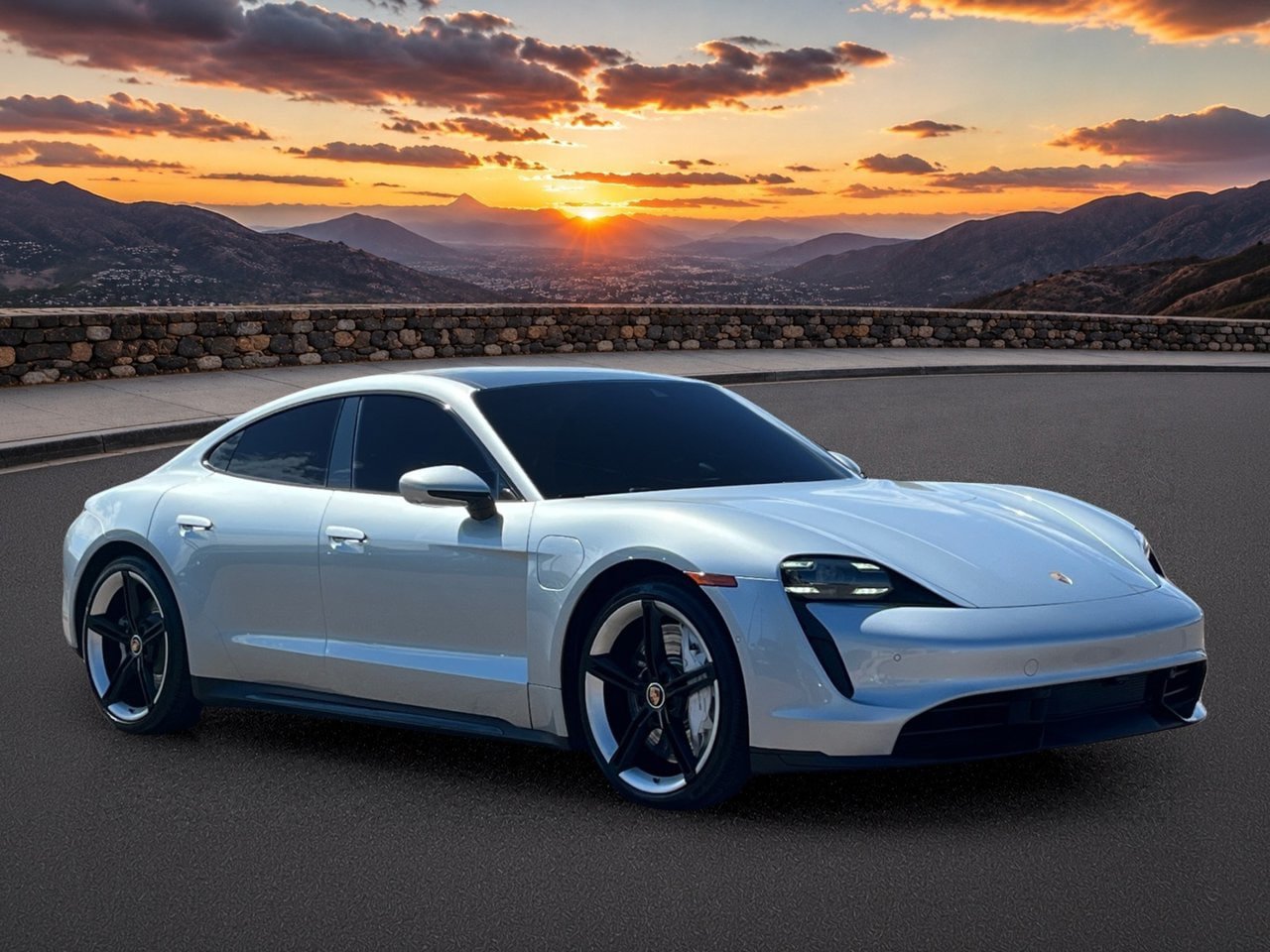 Used 2020 Porsche Taycan AWD/4WD image 7