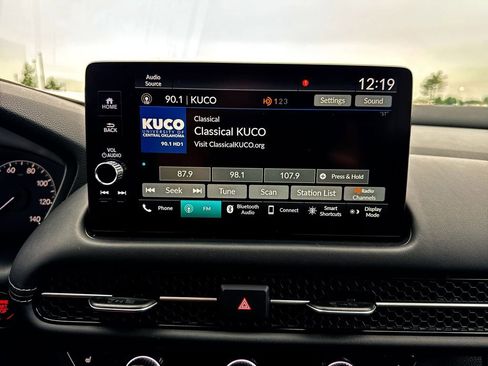 Used 2024 Honda HR-V EX-L image 16