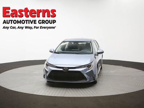 Used 2022 Toyota Corolla LE FWD image 52