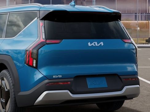 New 2026 Kia EV9 Wind AWD/4WD image 14