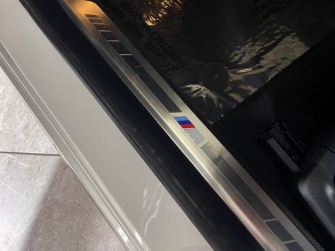 Used 2025 BMW 740i xDrive image 12