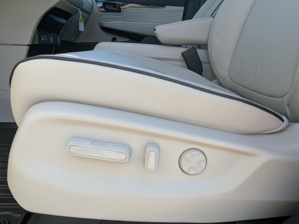 New 2027 Honda Odyssey Touring image 22