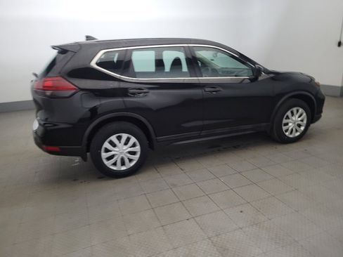 Used 2018 Nissan Rogue S image 10