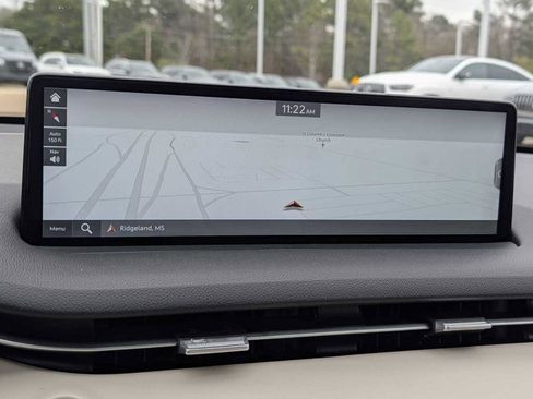 Used 2022 Genesis GV70 2.5T w/ Advanced Package image 14