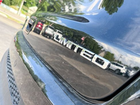 New 2025 Jeep Compass Limited w/ Sun & Sound Group image 39