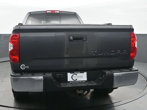 Used 2018 Toyota Tundra SR5 w/ TRD Off Road Package image 5