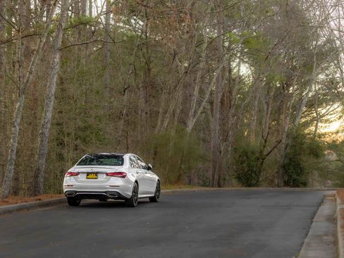 Used 2021 Mercedes-Benz E 350 E 350 RWD Sedan w/ Premium Package image 44