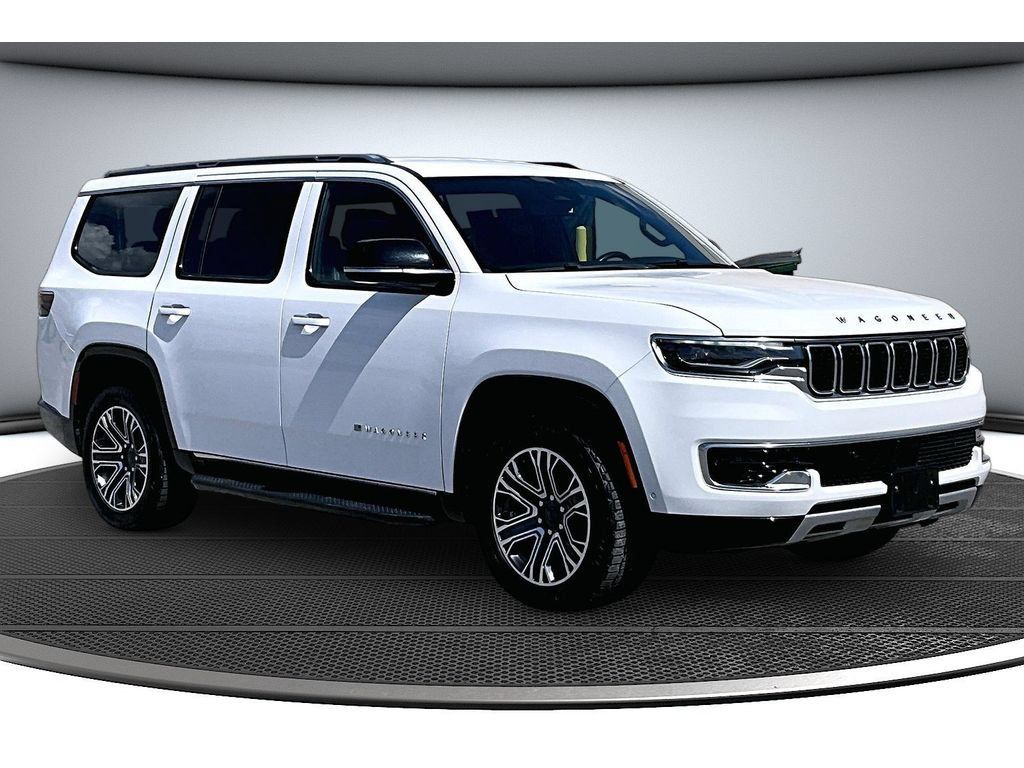 Certified 2024 Jeep Wagoneer Series II w/ Flexible Seating Group AWD/4WD image 14