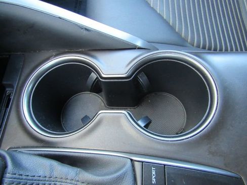 Used 2023 Toyota Camry SE image 46