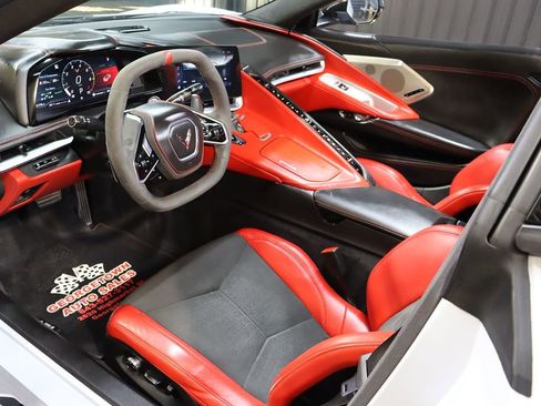 Used 2024 Chevrolet Corvette Stingray Premium Conv w/ Z51 Performance Package image 43