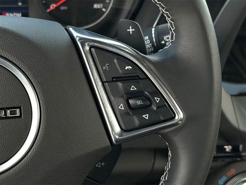 Used 2023 Chevrolet Camaro LT w/ Technology Package image 17