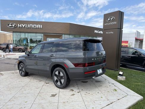 New 2026 Hyundai Santa Fe SE FWD image 3