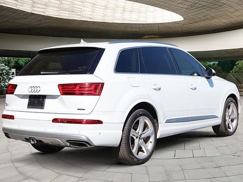 Used 2019 Audi Q7 3.0T Prestige w/ Prestige Package image 6