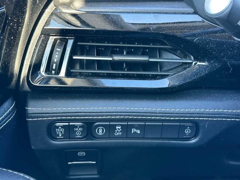 Used 2022 Acura MDX SH-AWD w/ Advance Package image 32