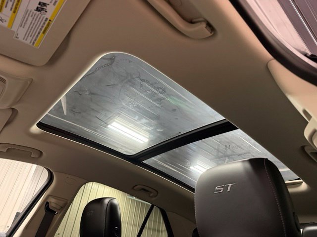 Used 2022 Buick Envision Preferred FWD image 43