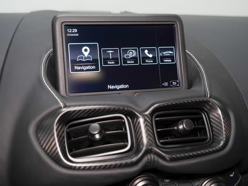 Used 2020 Aston Martin V8 Vantage AMR RWD image 49