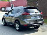 Used 2020 Nissan Rogue SV image 4