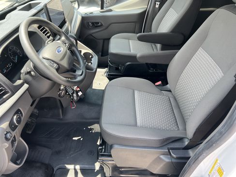 Used 2022 Ford Transit 350 XLT RWD image 9