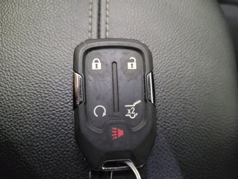 Used 2020 GMC Terrain Denali w/ Denali Premium Package FWD image 32