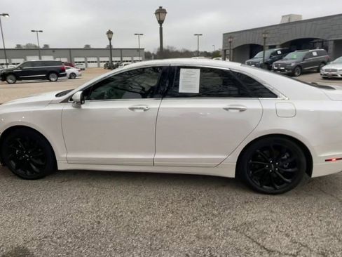 Used 2020 Lincoln MKZ Reserve w/ Monochromatic Package image 7