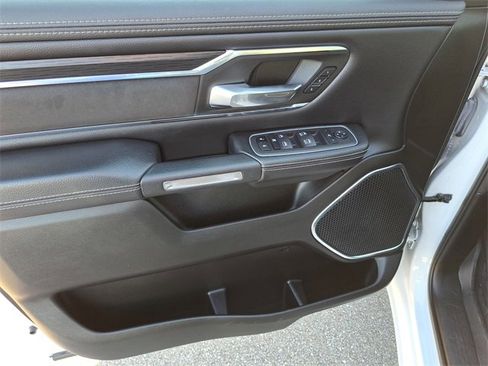 Used 2024 RAM 1500 Laramie image 15
