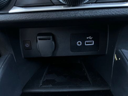 Used 2025 Nissan Versa SV image 23