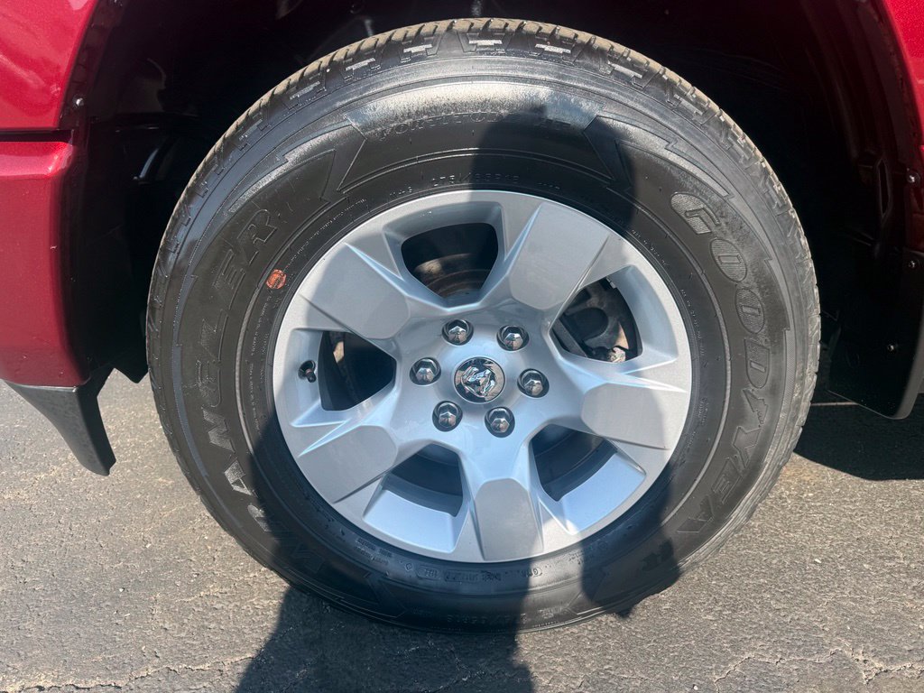 Used 2023 RAM 1500 Big Horn AWD/4WD image 10