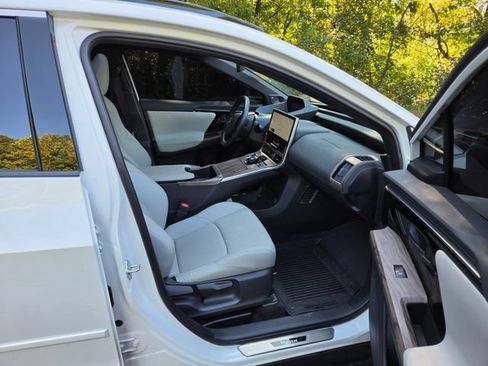 Used 2024 Toyota bZ4X AWD w/ Weather Package image 21