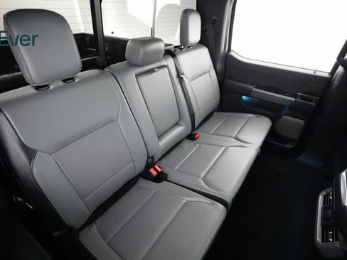 Used 2024 Ford F150 Lightning Lariat image 7