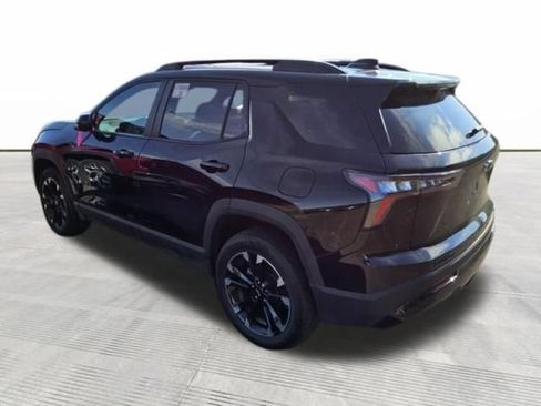 Used 2025 Chevrolet Equinox RS w/ Safety and Technology Package FWD image 2