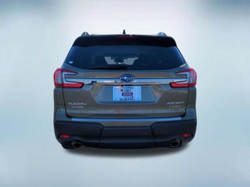 Used 2023 Subaru Ascent Touring AWD/4WD image 6