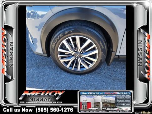 Used 2022 Nissan Kicks SV image 18