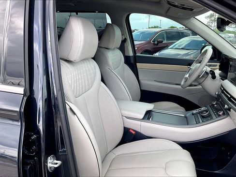 Used 2025 Hyundai Palisade Limited image 29