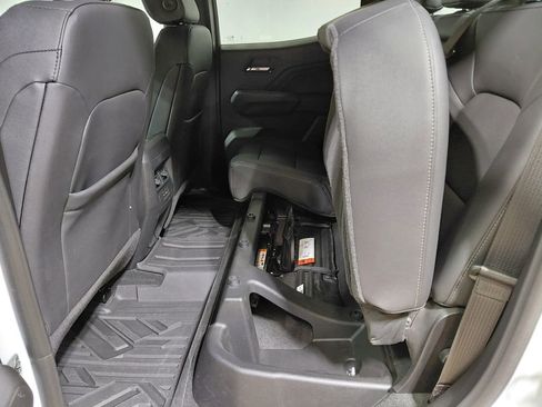 Used 2024 GMC Canyon Elevation w/ Elevation Premium Package AWD/4WD image 45