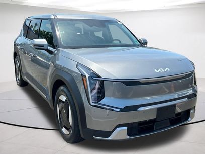 Certified 2024 Kia EV9 Light Long Range