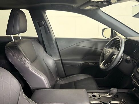 Certified 2023 Lexus RX 350 Premium Plus w/ Accessory Package (Z1) image 31