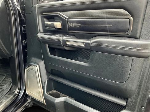 Used 2021 RAM 2500 Limited image 25