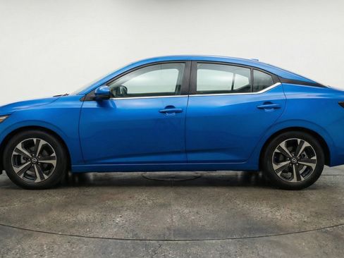 Used 2025 Nissan Sentra SV FWD image 5