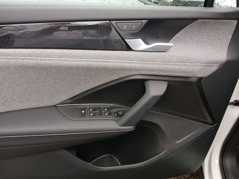 New 2025 Volkswagen Tiguan S image 11