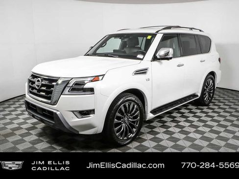 Used 2022 Nissan Armada Platinum w/ Captain's Chairs Package RWD image 27