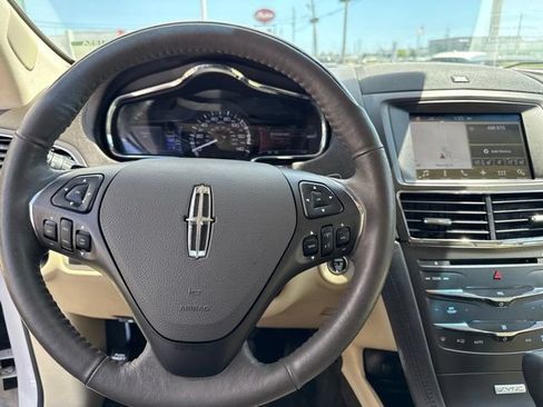 Used 2016 Lincoln MKT AWD w/ Equipment Group 201A image 11