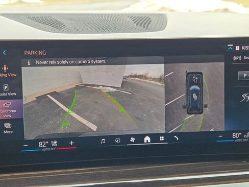 Used 2025 BMW X7 xDrive40i image 28