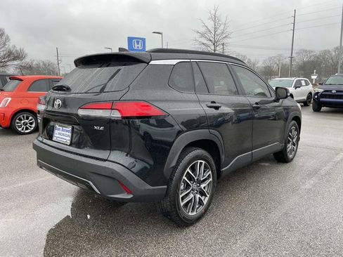 Used 2026 Toyota Corolla Cross XLE w/ Convenience Package image 4