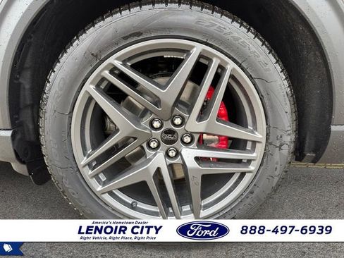 New 2026 Ford Explorer ST w/ Sun And Sound Package AWD/4WD image 9